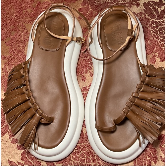 A.W.A.K.E MODE ~Asymmetric Delta Tassel Sandal (NWT) - Picture 7 of 16